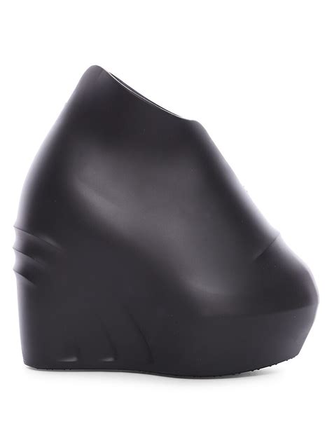 givenchy show monumental mallow wedge shoes